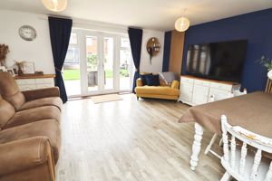 RUBENS CLOSE- click for photo gallery